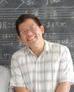 Thầy Emmanuel Trần Đăng Khoa